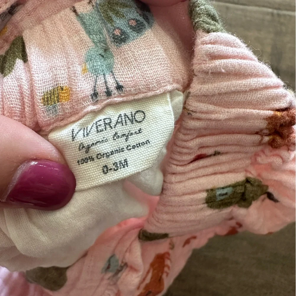 Adorable Pink Animal Print Baby Romper Viverano 0-3 months